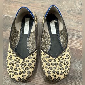 Rothy’s Leopard Flats